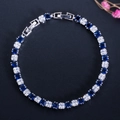 Tennisarmband mit AAA-Zirkonia und abwechselnd blauen und weißen quadratischen Steinen - 18.2cm / Dunkelblau
