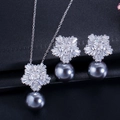 Set gioielli a fiocco di neve in argento con zirconi e pendenti di perle grigie - Perla grigia
