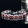 Bracelet plaqué argent avec zircons rouges rectangulaires et sertissage micro-pave chic - Rouge