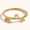 Anello a corona in acciaio inossidabile placcato oro 18K con quattro zirconi chiari - Stile Corona - Oro & Bianco