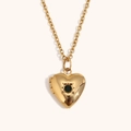 Collier médaillon cœur plaqué or 18K avec pierre de naissance vert émeraude et gravure soleil - Mai Vert Foncé