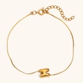 Minimalist 18K gold plated stainless steel bracelet with a bubble letter H pendant - Letter H / Gold