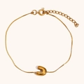 Minimalist 18K gold plated stainless steel bracelet with bubble letter U charm - Letter U / Gold