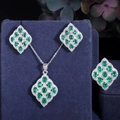 Driedelige zilveren sieradenset met klaverketting ring en oorbellen van groene zirkonia - Maat 6 / Ketting Oorbellen Ring 3-Delige Set / Groen