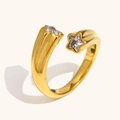 Anillo abierto de acero inoxidable chapado en oro 18K con estrellas de circón brillante - Anillo Abierto Estrella Estrás / Dorado