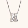 Collana da donna con pendente lettera H in metallo liquido argentato e catena - Colore Acciaio-H