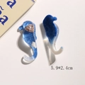 Seepferdchen-Anhänger aus blauem Harz mit echten Muscheln, 5,9x2,4cm für DIY - Seepferdchen