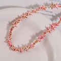 Primer plano de cuentas de estrella de mar rosa y beige para la creación de joyería - Estilo 11 Mezcla Rosa Beige / 1 Tira (aprox. 36 piezas)