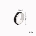 Technische Ansicht der 8mm Breite und 27,3mm Durchmesser des drehbaren Kettenrings - US 7 / Stahlfarbe (Schwarze Kette)