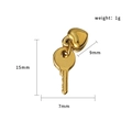 Especificaciones de tamaño del colgante de corazón y llave en oro de 18K con medidas - Llave