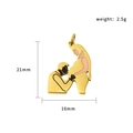 Golden stainless steel pendant showing a man kissing a pregnant belly, 21mm x 16mm size - Kissing (PJ-00012)