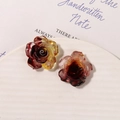 Dettaglio di rose in resina luminosa traslucida con sfumatura viola e rossa per fai-da-te - Rosso scuro