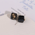 Steampunk donkerblauwe hars kubus bedeltjes met gouden tandwielen voor DIY sieraden - Zwart Blauw