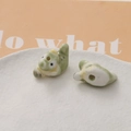 Schattige lichtgroene en gele keramische dinosaurus kralen voor DIY sieraden maken - Dinosauriër Monster / Lichtgrijs Groen