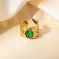 Detail of 18k gold plated ring with green cat eye stone and leaf engraving details - Leaf Texture Green Cat's Eye Adjustable Style (TYR1495)