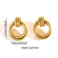 Détail montrant les dimensions des boucles d'oreilles créoles plaquées or entrelacées - Boucles d'oreilles Polies Multi-Anneaux Entrelacés (TYE0773)