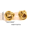 Détails de boucles d'oreilles nœud torsadé doré montrant la taille 2,6cm et le poids - Boucles d'oreilles Clous Tissés à Nœud Torsadé (TYE0765)
