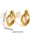 Détail de boucles d'oreilles créoles dorées entrelacées, dimensions 3,53 x 1,93 cm - Boucles d'oreilles Anneaux Entrelacés Irréguliers (TYE0768)