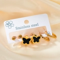 Parure de bijoux en acier titane doré avec cœurs et papillons sur fond de soie douce - Ensemble Créoles Papillon Noir (TYE0445)