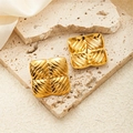 Golden square wing earrings with radial texture and minimalist vintage design - Square Petal Design Earrings (0154) / Gold