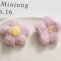 Handgefertigte Häkelblume in Rosa und Gelb, weiches DIY-Zubehör für Haarschmuck - Hellrosa
