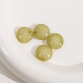 Perle tonde piatte in resina verde oliva traslucida con foro per gioielli fai-da-te - 1 Pezzo / Verde chiaro