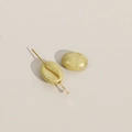 Detail van koffieboon acrylkralen met steentextuur en gouden pinnen voor DIY sieraden - 1 stuk/verpakking (11x9mm) / Lichtgoud