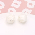 Macro di ciondoli a forma di gomitolo di lana in resina bianca con occhi per gioielli DIY - Bianco