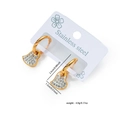 Pendientes de corazón dorados de acero inoxidable con cristales y detalles de tamaño - Pendientes de Corazón Irregular (0285)