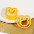 Lindos dijes de conejo de resina amarilla para pendientes y accesorios de pelo DIY - Conejo Amarillo