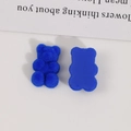 Detail von königsblauen beflockten Teddybär-Anhängern für DIY-Haarschmuck - Blau
