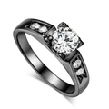 Verstellbarer Ring in Schwarzgold mit rundem weißen Zirkon und eleganter Krappenfassung - Schwarzgold Weißer Zirkonia