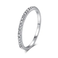 Eleganter silberner Eternity-Ring mit schimmernden Zirkonia-Steinen im Pavé - US 6 / Klassischer Halbreihen-Stil (R133)