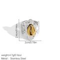 Detailansicht eines zweifarbigen Edelstahlrings mit Muscheldesign und Abmessungen - Schildsockel Muschelring (JDR2507121-5)