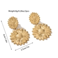Detailed view of 18k gold sunflower earrings with dimensions 4cm height and 2.5cm width - Vertical Double Flower Earrings (JDE2503028)