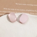 Detail of pink rectangular resin jewelry charms with a smooth pearl-like finish - Light Pink Rectangle
