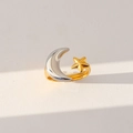 Anillo celestial bicolor con luna plateada y estrella dorada de diseño ajustable - Estilo Bicolor Estrella Luna (205)