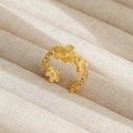 Anillo ajustable de acero inoxidable dorado con un diseño floral vintage interconectado - Abierto Ajustable / Estilo Flor de Cinco Pétalos Vinculada (6) / Dorado