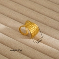 Anello aperto minimalista in acciaio inossidabile dorato martellato dal design geometrico - Anello a Fascia Larga Martellato Aerodinamico (3) / Oro