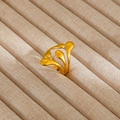 Detailed view of vintage gold enamel pearl silver ring with multi-layer water drop design - Gold Multi-Layer Water Drop Intertwined Style (24)