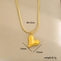 Collar de acero inoxidable dorado con colgante de corazón y cadena de serpiente - Estilo Corazón Lleno Texturizado (C-1-41)