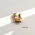 Detalles del colgante leopardo dorado de 22mm con dimensiones y especificaciones - Letra U
