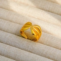 Anillo ajustable de acero inoxidable dorado pulido con diseño único de pliegues torcidos - Abierto Ajustable / Estilo plisado retorcido(91)