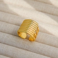 Anillo abierto dorado con diseño de líneas horizontales huecas multicapa en acero - Abierto Ajustable / Estilo Calado de Línea Horizontal Multicapa (94)