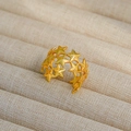 Anillo ajustable de acero inoxidable dorado con diseños de estrellas caladas - Abierto Ajustable / Estilo de superposición de pentagramas(97)