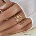 Anillo multicapa bañado en oro de 18 quilates con diseño de sol, luna y estrellas - Estilo Hueco de Varias Capas con Tema de Luna y Estrella