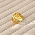 Anello largo in acciaio inossidabile placcato oro 18k con design a linee intrecciate - Stile Intrecciato Multistrato (344)