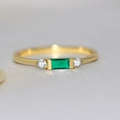 Classic 14K gold plated geometric ring with emerald cut green zircon and side stones - US 5 / Golden Emerald Stone
