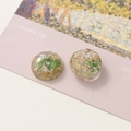 Round resin jewelry charm with gold foil and green dried flowers for DIY earrings - No.3 Green Dried Flower