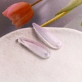 Macro shot of light purple teardrop glass beads with vertical texture for DIY jewelry - 120# Light Purple